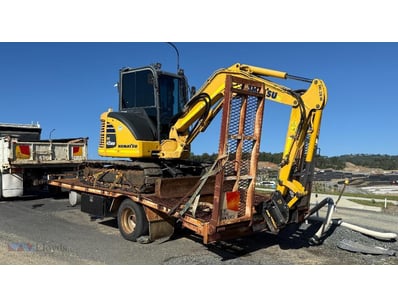 2018 Komatsu PC 45MR-5 Excavator with Doherty Tilt...