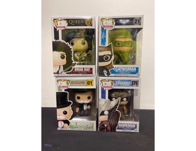 FUNKO POP VINYL FIGURE COLLECTION - QUEEN, DARK KN...