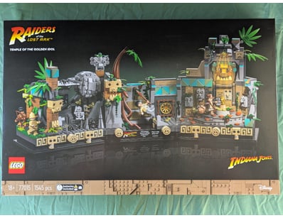 **UNRESERVED** LIFETIME COLLECTION OF LEGO PART... - Lot 416