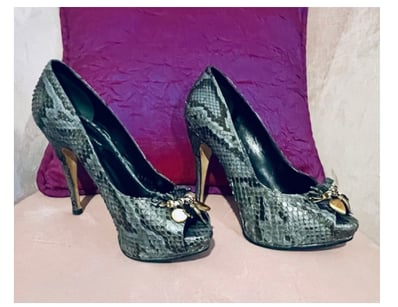 DOLCE GABBANA RRP: $995
PUMPS, BLUE PYTHON WITH C...