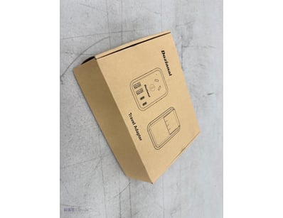 Dosianai Travel Adapter

