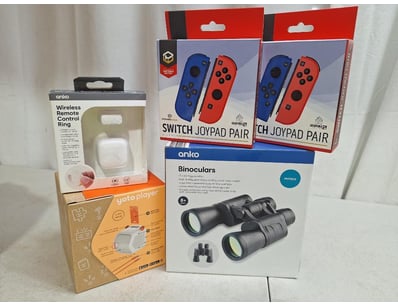 Gadgets, Music & Pastimes (A987) - Lot 1792