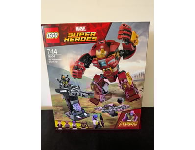 **UNRESERVED** COOKIE'S LIFETIME COLLECTION OF ... - Lot 719