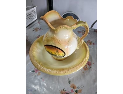 Vintage Ceramic Wash Pitcher & Bowl, SOLD AS LOT

...