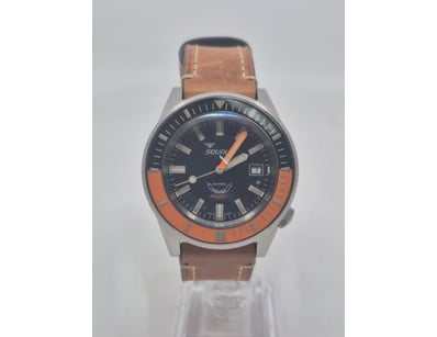 Affordable Watch Market (A980) - Lot 500