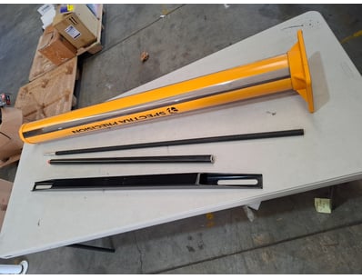 UNRESERVED Trimble Equipment & Accessories Wareh... - Lot 89