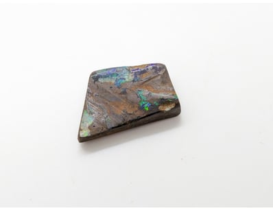 17.2CT QUEENSLAND BOULDER OPAL

655266+28


