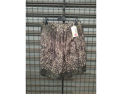 Boutique Clothing Liquidation (ON11818) - Lot 204