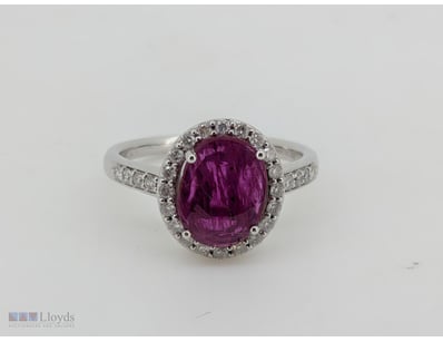 18CT WHITE GOLD RUBY AND DIAMOND RING

18Ct White ...