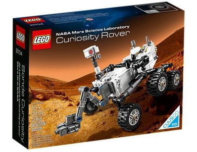 **UNRESERVED** LIFETIME COLLECTION OF LEGO PART... - Lot 442