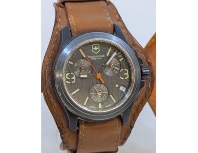 Affordable Watch Market (A980) - Lot 6408