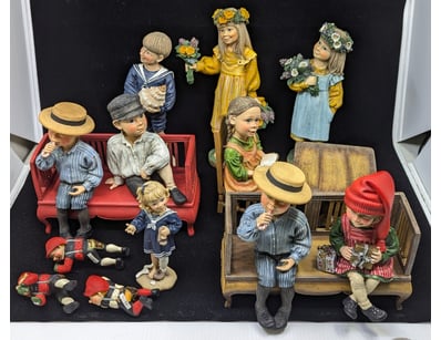 Antiques, Vintage & Interior Treasures (A1008) - Lot 206