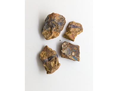 31CT ROUGH OPALS

655266+41



