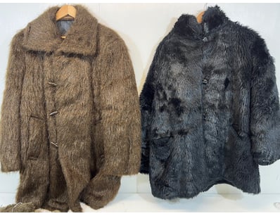 Entire Vintage Clothing Store Liquidation (ON11... - Lot 276