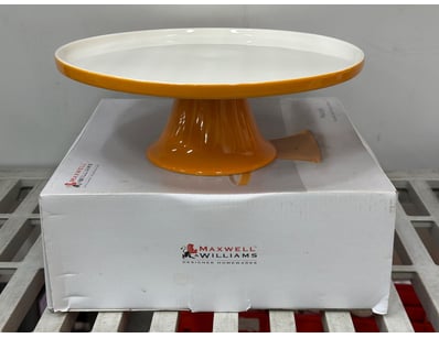 Mezze footed cake stand, 30cm, Maxwell Williams
...