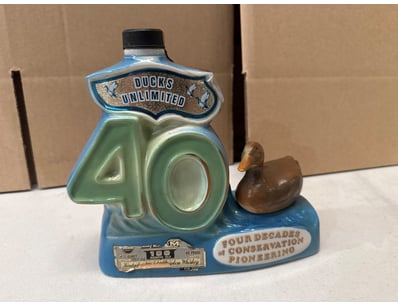 Mancave & Memorabilia (A1007) - Lot 2354