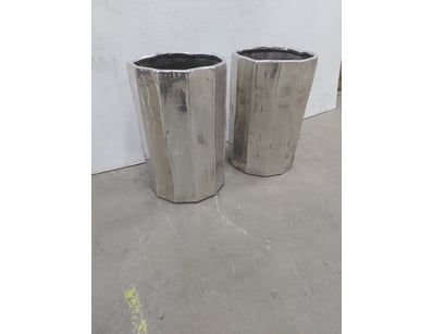 Quality Designer Furniture & Decor Clearance (... - Lot 2071