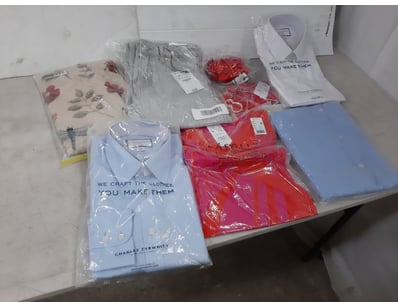 Unclaimed Freight (GCA995) - Lot 429