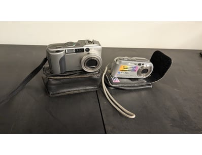 UNRESERVED Airport - Lost Property (A980) - Lot 334
