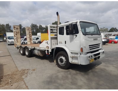 BRISBANE Earthmoving Hire Company Business Closu... - Lot 17