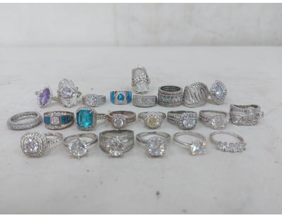 Police Seized Property & Unclaimed Jewellery (A... - Lot 143