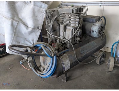 Mrademaster Air Compressor 

S/N: 00268
Model: Unk...