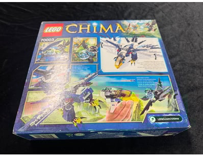 **UNRESERVED** LIFETIME COLLECTION OF LEGO PART... - Lot 583