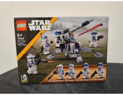 **UNRESERVED** COOKIE'S LIFETIME COLLECTION OF ... - Lot 110