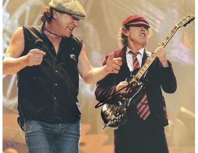 ANGUS YOUNG SIGNED PHOTO 

Angus Young Personally ...