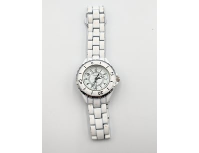 CHANEL J12 QUARTZ WRISTWATCH

Working Condition:...