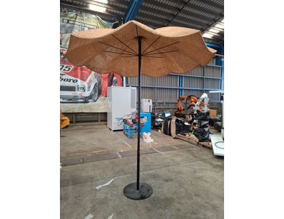 Patio Canopy, Rattan Styled, Metal Base in Black F...