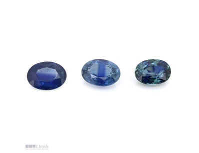3.86CT TSW X 3, NATURAL CORUNDUM SAPPHIRES     

O...