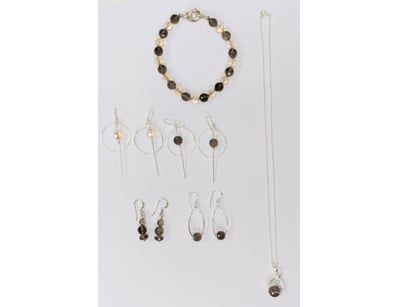 Affordable Jewellery Market (A997) - Lot 649