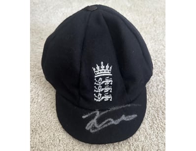 Mancave & Memorabilia (A990) - Lot 7048