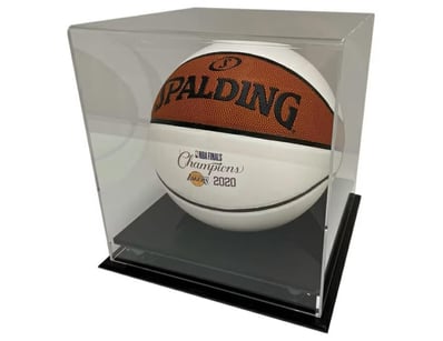 Mancave & Memorabilia (A981) - Lot 1105