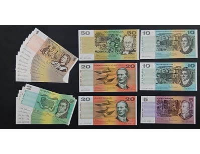 Coins, Banknotes & Bullion (A1004) - Lot 558