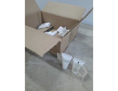 Beauty & Cosmetic Supplies - Liquidation (A1007) - Lot 50