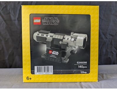 **UNRESERVED** LIFETIME COLLECTION OF LEGO PART... - Lot 153