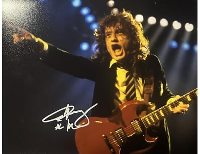 Mancave & Memorabilia (A982) - Lot 1908