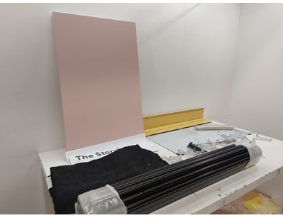 Unclaimed Freight (NSWA1001) - Lot 1124