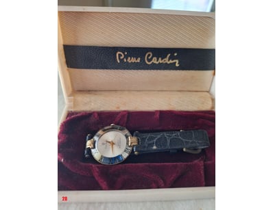 Affordable Watch Market (A1007) - Lot 581