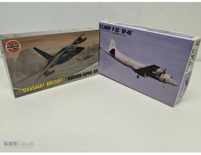 LOT OF TWO UNASSEMBLED AIRCRAFT MODEL KITS - DASSA...