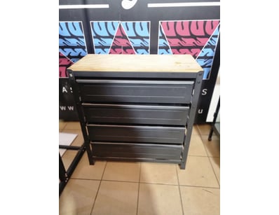 $2M UNRESERVED Major Retailer Business Relocatio... - Lot 27