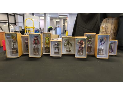 10X EAGLEMOSS MARVEL COLLECTABLE FIGURINES

Item...