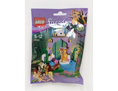 LEGO Friends Series 4 set 41042 featuring a jungle...