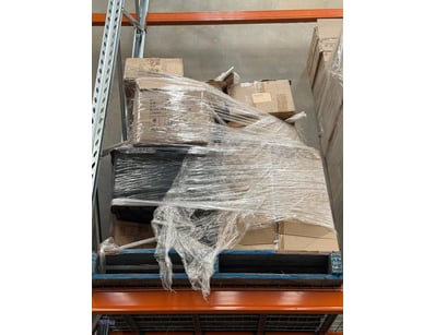 Mixed Pallet, including light bulbs Model: 7B2230L...