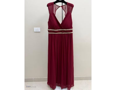 BURGUNDY PLEATED EVENING GOWN WITH BEADED WAIST DE...