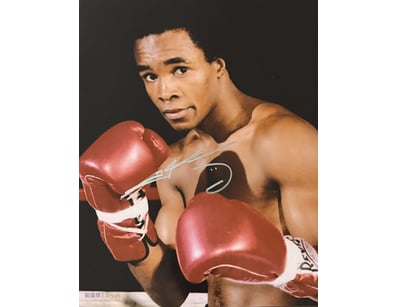 SUGAR RAY LEONARD BOXING SIGNED PHOTO

Sugar Ray L...