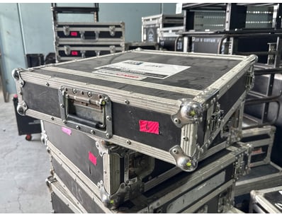 Mostly Unreserved Ex-Rental Audio & Visual Equi... - Lot 100