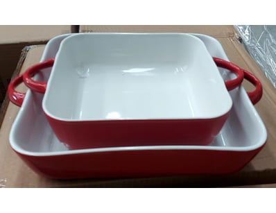 RRP: $60 Nova brand set of 2 square bakers with re...